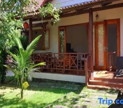 Семейное бунгало с видом на сад в Hong Bin Bungalow Resort