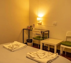 Двухместный номер Standard (двуспальная кровать) в Home16 Hostel 16