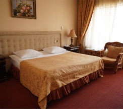 Комфорт с двуспальной кроватью в Александр