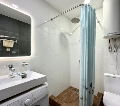 Апартаменты №2 "Люкс" на мансардном этаже в Саквояж