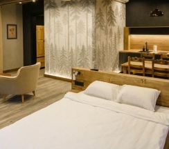 Шале премиум c джакузи в GlintWood