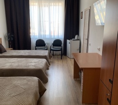 Трехместный номер в Аврора