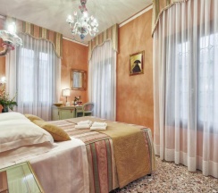 Одноместный номер Standard в Hotel Firenze