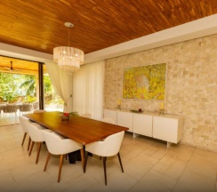 Вилла с бассейном с 4 комнатами в Valmer Resort