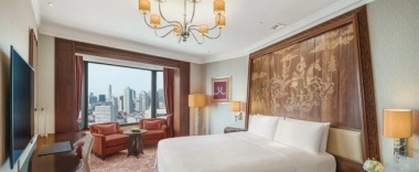 Двухместный номер Shangri-La Wing Horizon Club двуспальная кровать в Shangri-La Hotel Bangkok, Serviced Apartments