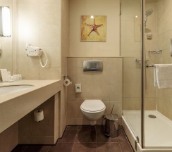 Семейный улучшенный номер в Ramada by Wyndham Yekaterinburg Hotel&Spa