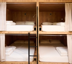 № 6 СТАНДАРТ 8-местный номер с 4-мя двуспальными кроватями в Ошарский