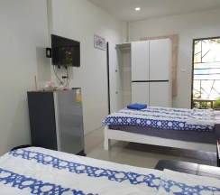 Двухместный номер Standard Цокольный этаж 2 отдельные кровати в Rayonghouse Resort