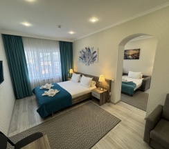 Семейный Люкс с Балконом / Family Suite With Balcony в Виват