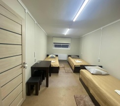 3-местный номер стандарт комфорт с 3 односпальными кроватями в Имение