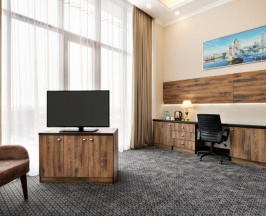 Двухместный номер Улучшенный Стандарт с видом на город двуспальная кровать в Ramada by Wyndham Shymkent