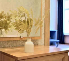 №4. Семейный номер с двуспальной кроватью, диваном и видом на Байкал в Прибой