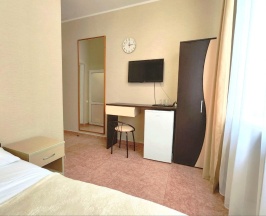 Номер стандарт эконом с 1 двуспальной кроватью в Регион 86