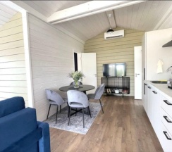 2-комнатный коттедж премиум в TwoHouseRiver