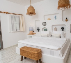 Люкс Pool в Salonika Suites