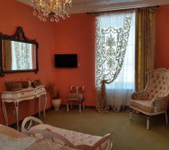 Зеркальный в Марьино