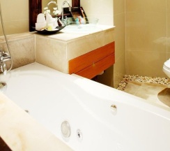Двухместный номер Standard двуспальная кровать в Club Bamboo Boutique Patong Beach Resort