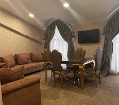 Полулюкс в Baku Hotel
