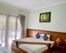 Двухместный номер Deluxe с видом на сад двуспальная кровать в Four Oceans Resort Muine