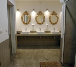 Двухместный номер Standard с красивым видом из окна 2 отдельные кровати в Lost Inn Lisbon Hostel
