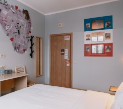 2-х местный в блоке с балконом и видом на горы в Ays Design Hotel