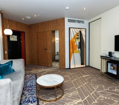 Номер Suite с двуспальной кроватью в Mercure
