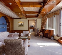 Апартаменты «Римский-Корсаков» в Амбассадор