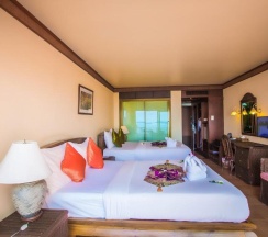 Семейный номер Standard с видом на море в Samui Bayview Resort & Spa