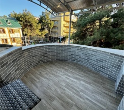 Двухкомнатный с большим балконом, до 7 человек в Лаванда