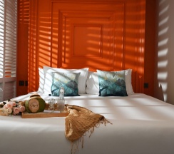 Люкс Arinara в Arinara Beach Resort Phuket