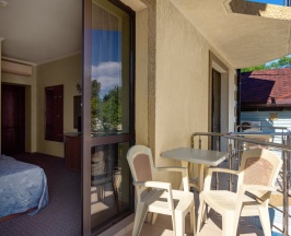 Трёхместный номер Superior с балконом в Янтарь