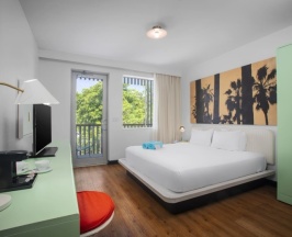 Двухместный номер Axel Premium Superior двуспальная кровать в AxelBeach Miami South Beach