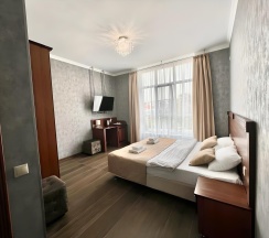 Комната комфорт с 1 двуспальной кроватью в Олимп