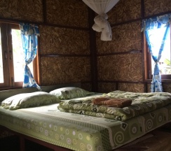 Двухместный номер Standard с балконом двуспальная кровать в Family Huts