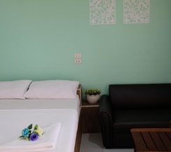 Двухместный номер Standard двуспальная кровать в NK Garden Hotel @Suratthani Airport
