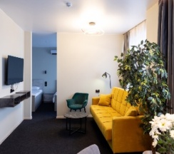 Апартаменты до 5 человек в Green hall