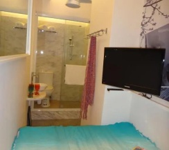 Двухместный номер Mini Apple двуспальная кровать в Apple Inn (Causeway Bay)