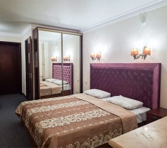 Делюкс с одной двуспальной кроватью в Энергетик