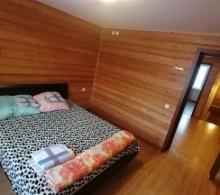 Коттедж с красивым видом из окна в Удачный