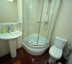 Четырёхместный номер Standard с видом на город в Комфорт