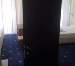 Номер Семейный в Европа