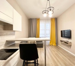 2-комнатные апартаменты люкс плюс в Ава Салют SyncotelHome