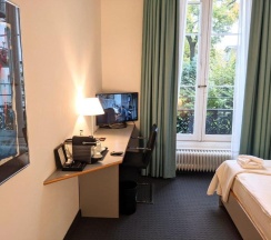 Одноместный номер Standard с видом на сад в Aussen Alster Hotel