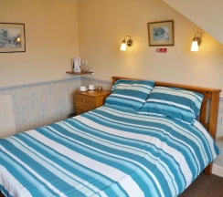 Двухместный номер Standard двуспальная кровать в The Captain Guesthouse