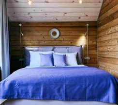 Большой Барнхаус Гласс в Вазуза Лав