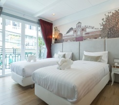 Двухместный номер Standard с балконом 2 отдельные кровати в White Ivory Bed & Breakfast