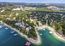 Вилла в Lakefront On Lake Travis 4 Bedroom Residence by RedAwning