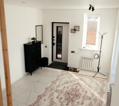 Дом в У Аэропорта