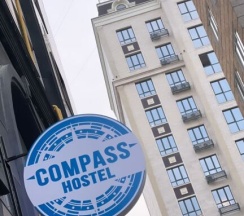 Кровать в общем номере (мужской номер) в Compass Hostel Sydykova