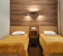 Коттедж с двумя спальнями улучшенный в Салют